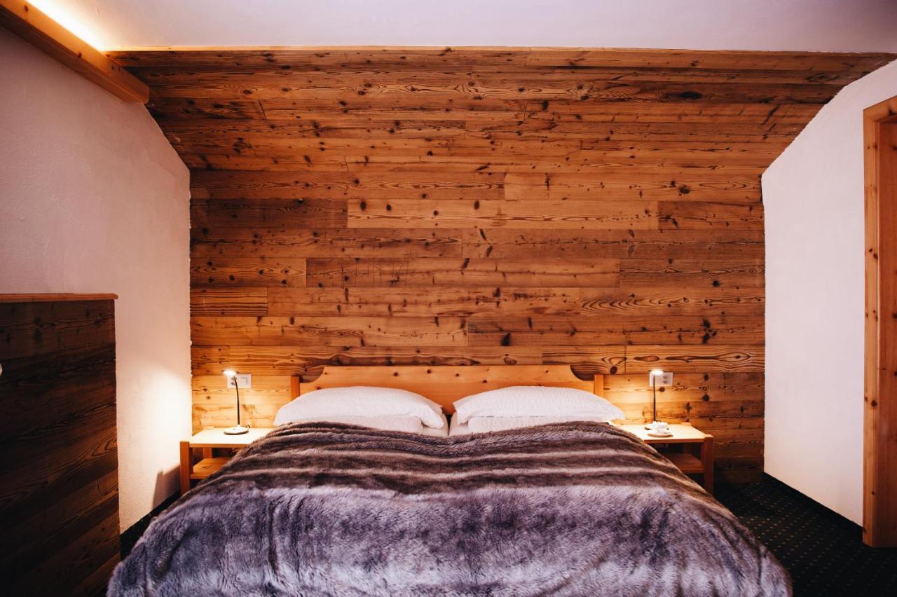 Hotel Grischuna Бивио Экстерьер фото