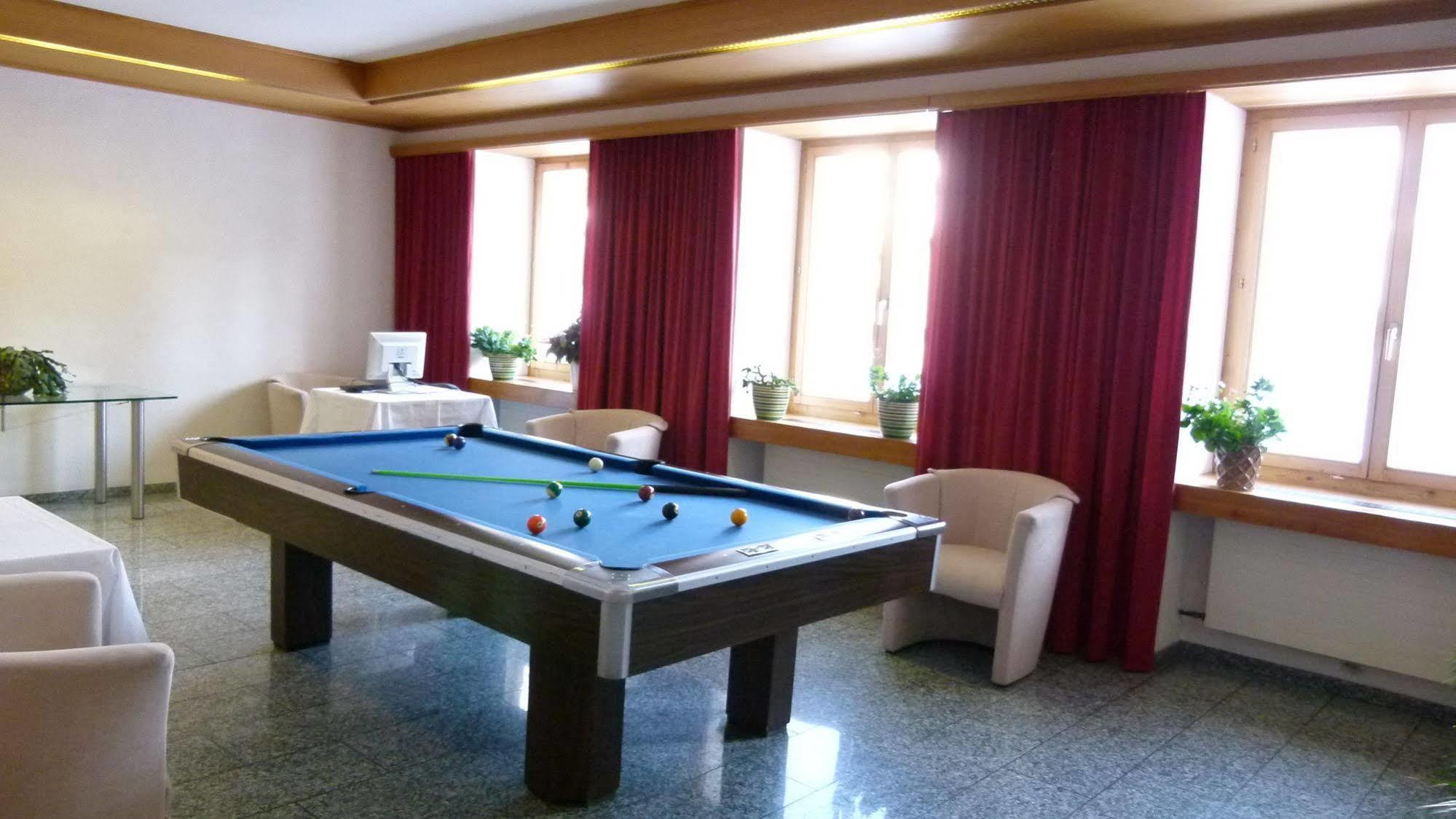 Hotel Grischuna Бивио Экстерьер фото